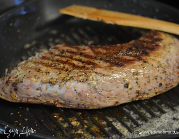 Обжарить на горячем масле до готовности.