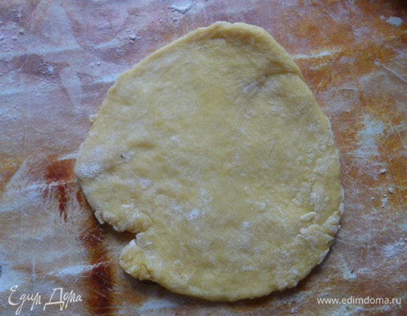 Вот светлая лепешка.