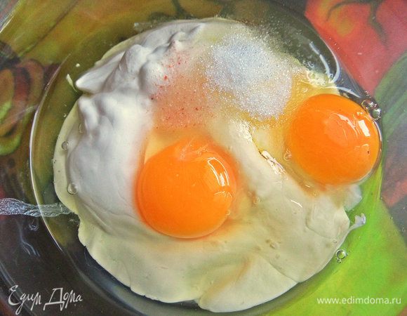 Добавим сахар, соль.