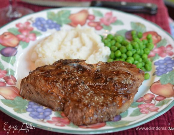 Подаем к столу. Приятного аппетита.