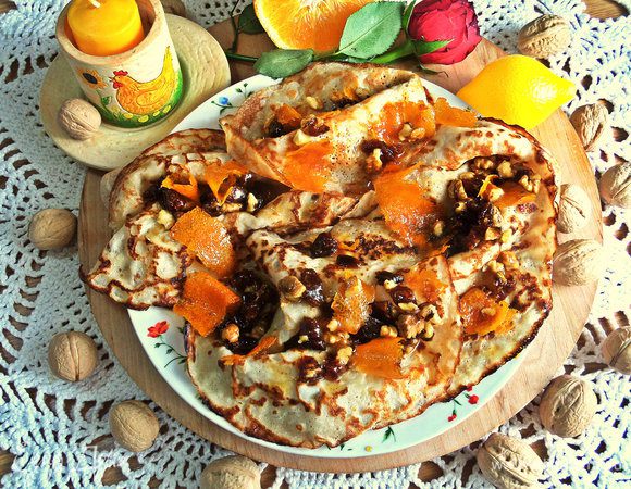 Корочки апельсиновые пропитанные здесь очень вкусные!