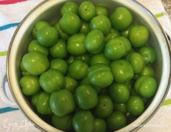 Вымыть алычу...