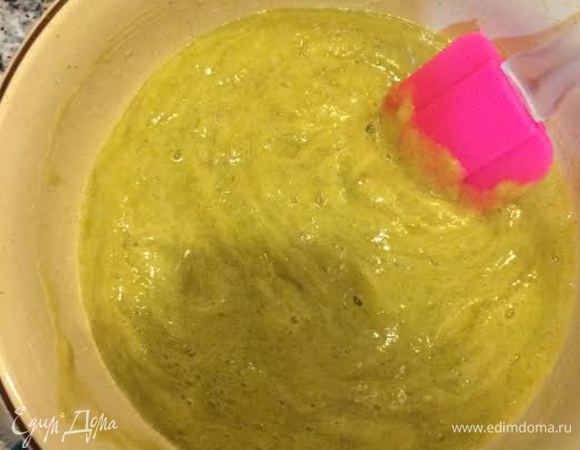 Получится густая масса.