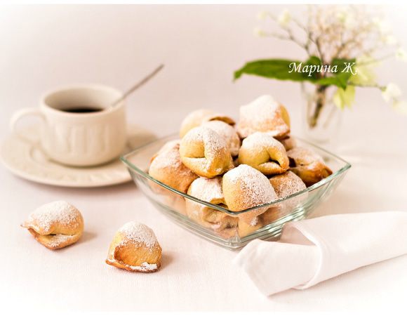 Посыпать сахарной пудрой. Приятного аппетита! За рецепт спасибо Татьяне.