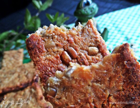 Они хорошо ломаются, не портятся, долго могут храниться, если получится)))