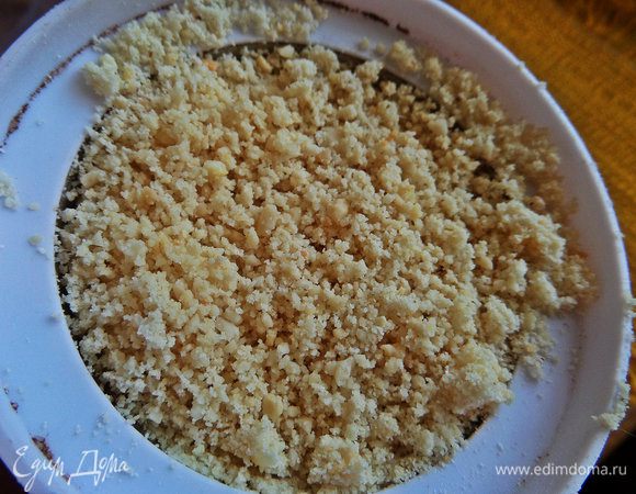 Вот такая ореховая мука получается.