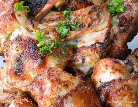 Вкусная и сочная курочка готова! Приятного аппетита!