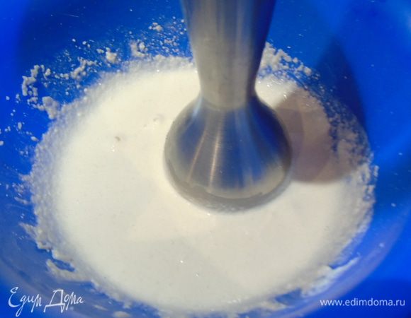 Взбить блендером рис вместе с водой.