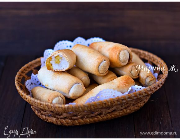 Выпекать при 200°C 40 минут, до слегка румяной корочки.