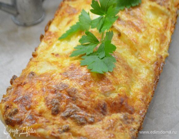 Вытащить из формы. Как видите она прекрасно держит форму даже в теплом состоянии.