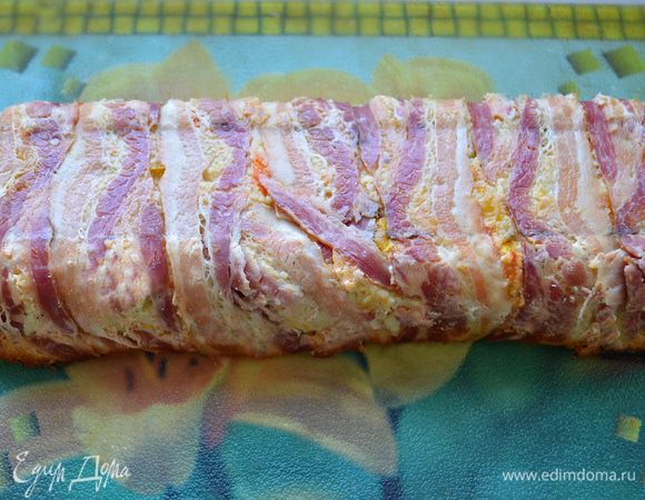 Готовый террин оставьте в форме до остывания и затем нарезайте на кусочки.