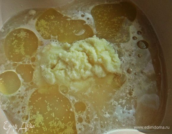 Перемешиваем без комочков.