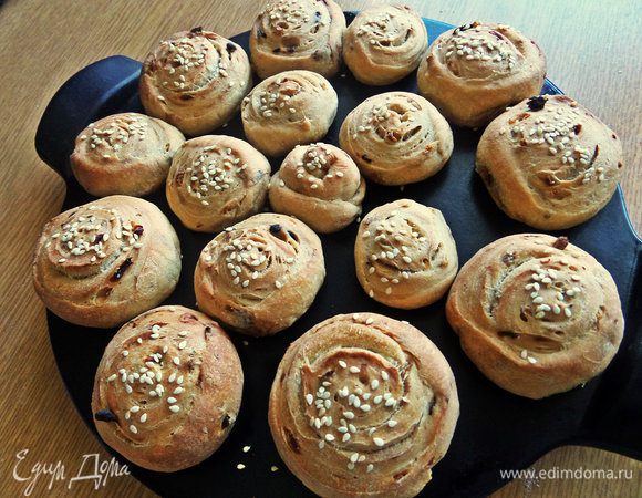 Вот они уже готовые после расстойки. Выпекались 25 минут при 180°С.