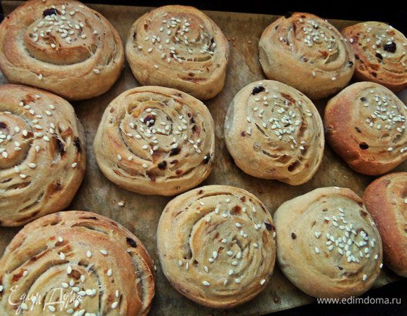 Эти пеклись в металлической форме.