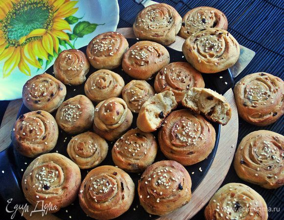 Готовые складываем на большое блюдо.