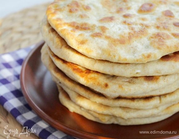 Скорее зовите родных, пока лепешки еще горяченькие!