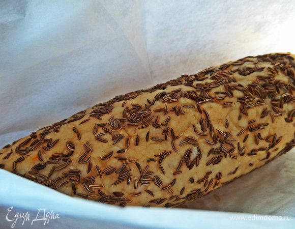 Заворачиваем в бумагу.