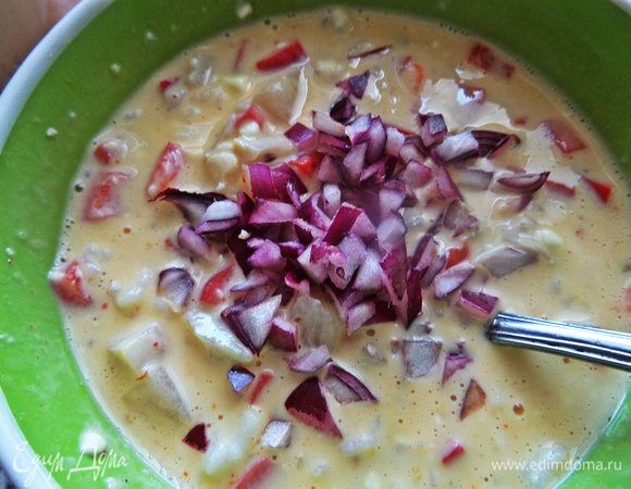 Лук измельчаем тоже.