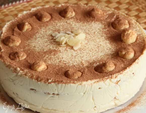 Утром вынимаем пляцок из кольца, освобождаем от пленки, придаем пляцку эстетический вид.