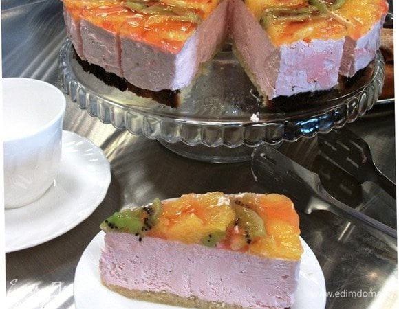 Можно использовать для приготовления йогуртового торта.