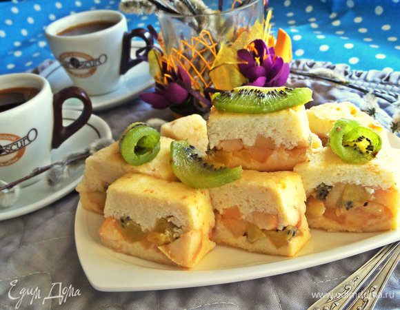 Пудинг хорошо держит форму, удобно кушать ложечкой как пирожное.