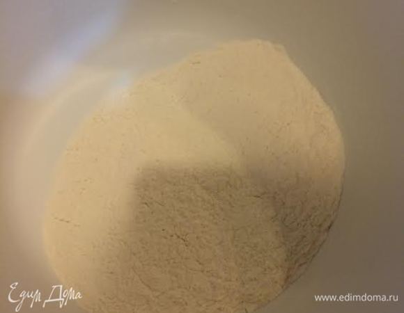 Панкейки: в миске смешать сухие ингредиенты....