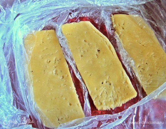 Примерно так,все зависит от сорта сыра.