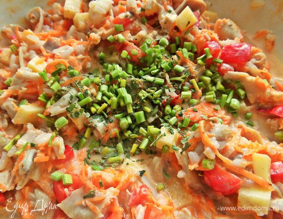 Немного зелени.