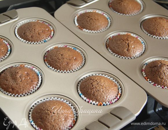 Выпекать 15 минут.