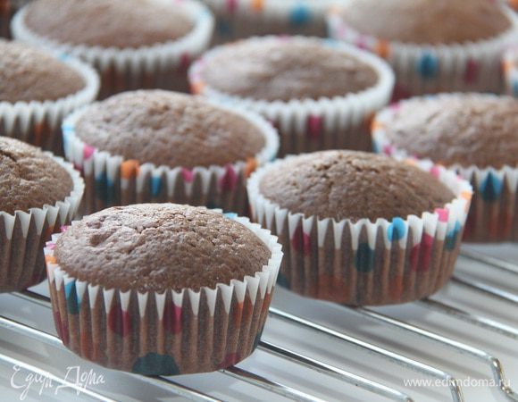 Дать полностью остыть на решетке.