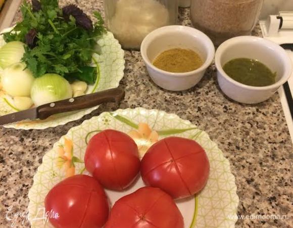 Смешать: хмели-сунели, имеритинский шафран, кориандр и красный перец от этого количества нам потребуется 1 ст. л. специй.