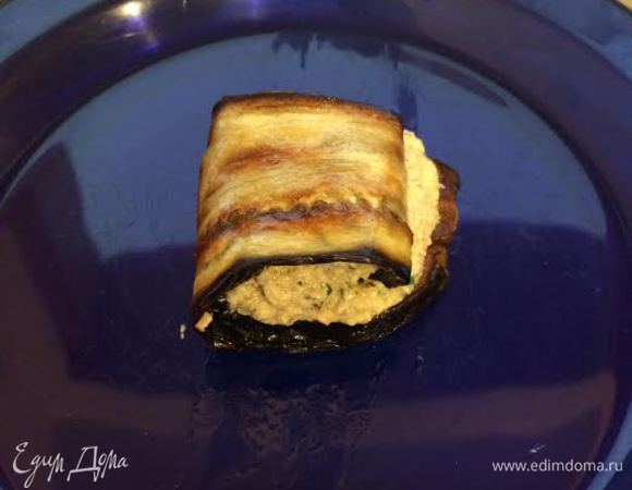 Сверните рулетиком.