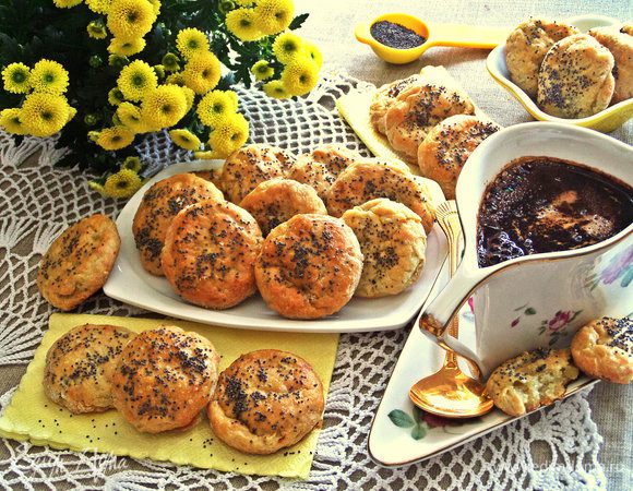 Обязательно приготовьте! Я уже не первый раз пеку из картофельного теста и всегда довольна!