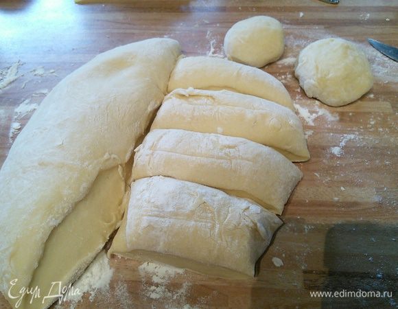 Затем сформировать 10-12 шариков