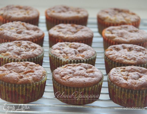 Дать маффинам остыть на решетке.