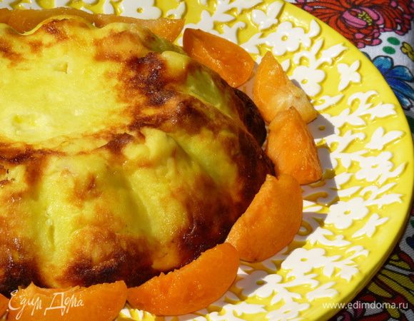 Подавать теплым или прохладным. 