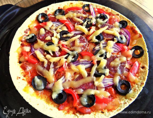 Запекаем в микроволновке 1-1,5 минуты при 750 W.