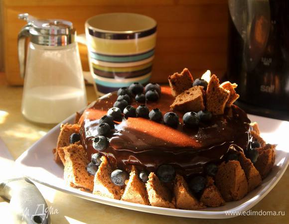 И вот он, торт для праздника.