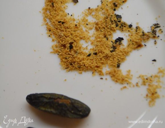 Мусс: желатин замочить в холодной воде. (пропорции 1/6). Боб тонко мелко порубить или натереть на терке.