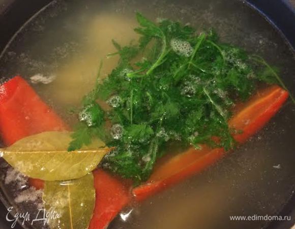 Сварить куриный бульон.