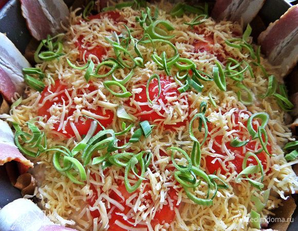 Насыпать лук-порей, зеленая часть.