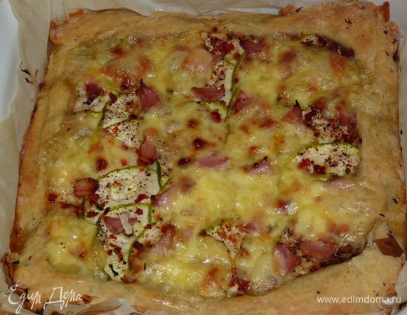 Выпекать 35-40 минут пока не подрумянится. 