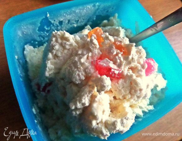 Через час достаем и перемешиваем, и так еще пару раз повторяем.