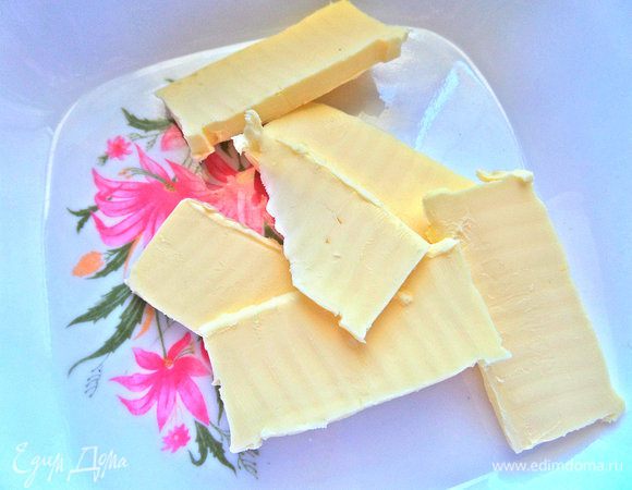 Масло растопить на водяной бане.