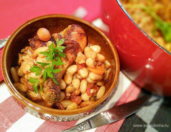 При подаче посыпать рубленой петрушкой.