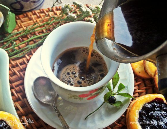 Пока завариваем свежий кофе.