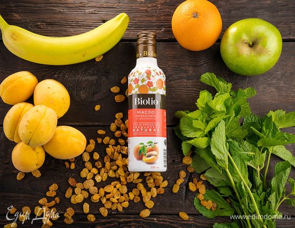 Для приготовления салата нам понадобятся следующие ингредиенты.