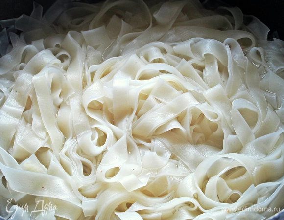 Даем стечь.