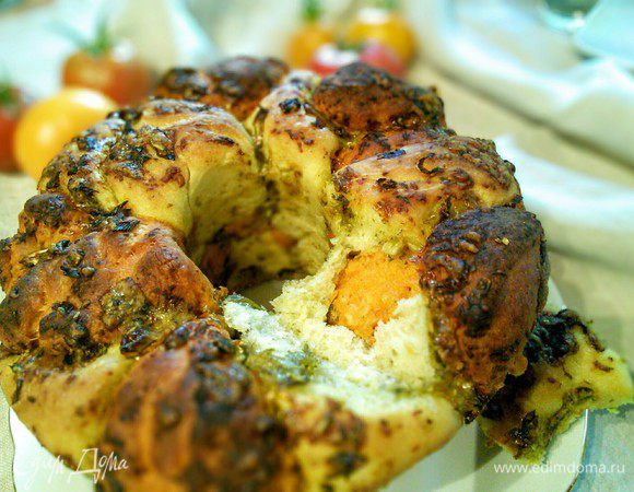 Пиццу можно есть уже через короткое время, она очень хороша в теплом виде. 