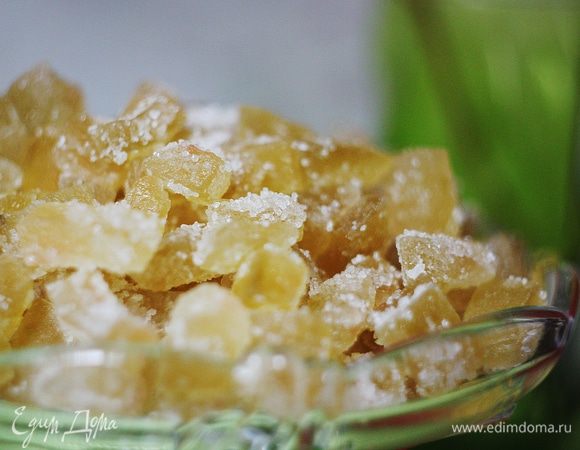 Мармелад получился немного необычный, но вкусный, мои домашние оценили =) Очень хорош с несладким чаем.

Приятного аппетита!